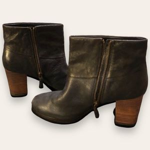 Cole Haan Nike Air Zip Ankle Boots Sz 8.5B